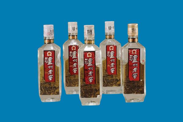 天津宝坻区回收老酒