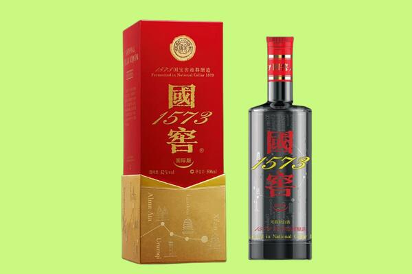 天津宝坻区回收国窖1573.jpg